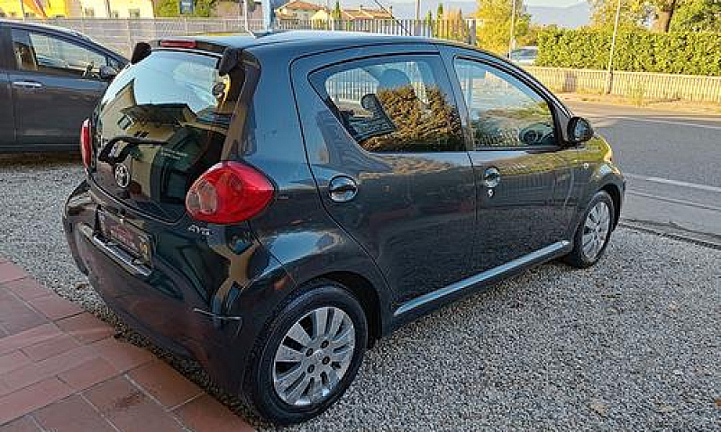 Toyota Aygo 1.0 12V ...