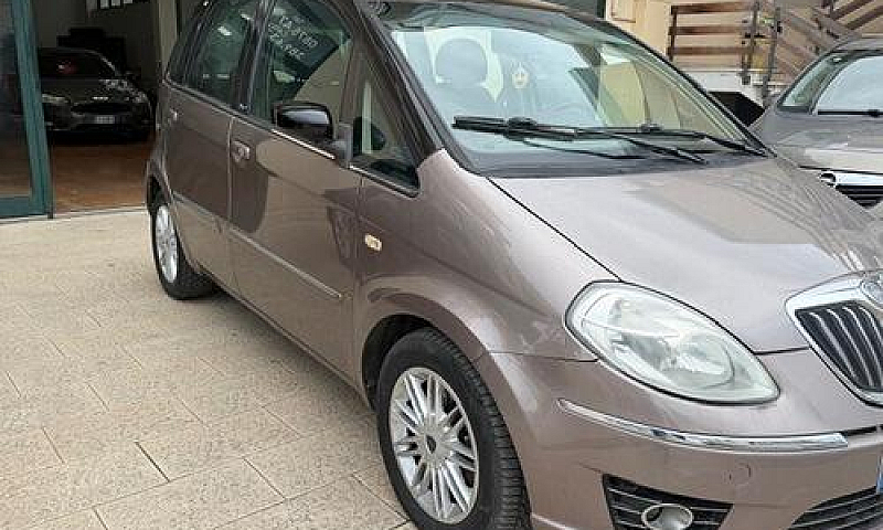 Lancia Musa 1.3 Mjt ...