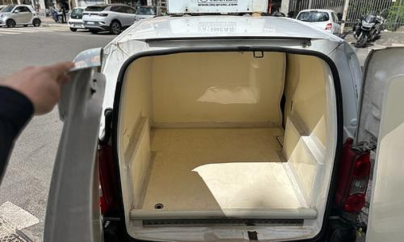Citroen Berlingo 1.6...