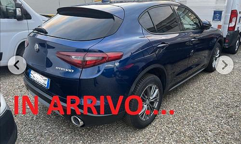 Alfa Romeo Stelvio 2...
