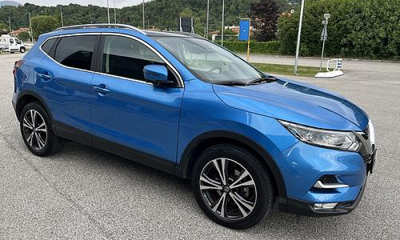Nissan Qashqai 1600 ...