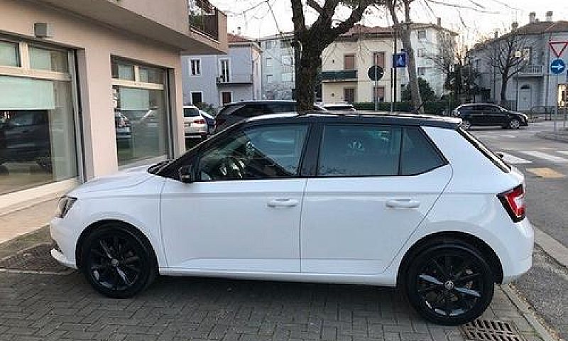 Skoda Fabia 1.0 Tsi ...