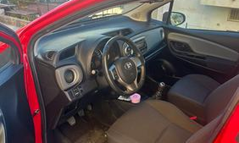 Toyota Yaris 1.4 D-4...