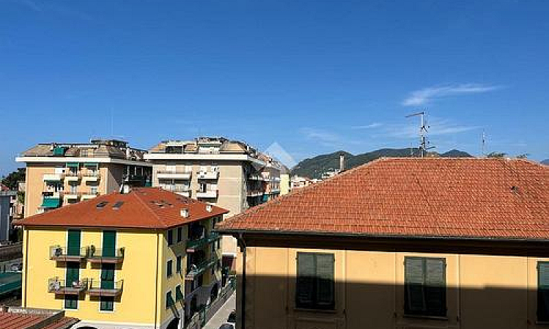 5 Locali A Lavagna...
