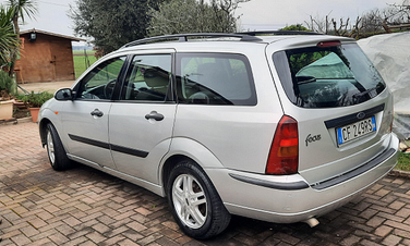 Ford Focus Sw 1800 T...