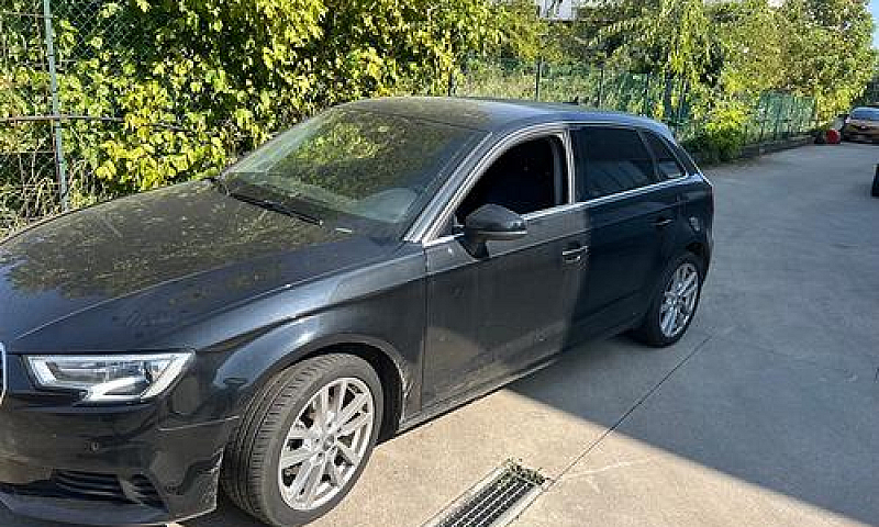 Audi A3 Sedan 1.6 Td...