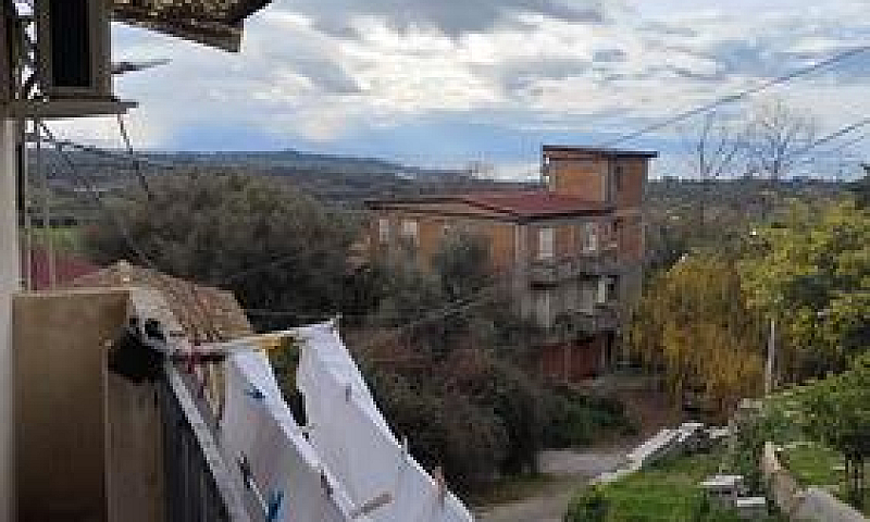 Piccola Casa Arredat...