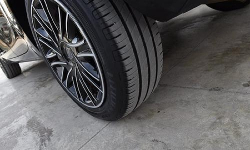 Lancia Ypsilon 1.0 F...