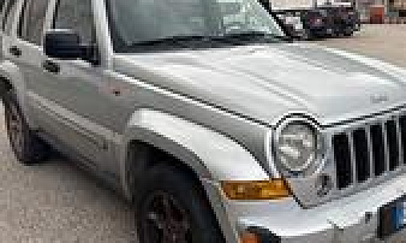 Jeep Cherokee 2.8 Cr...