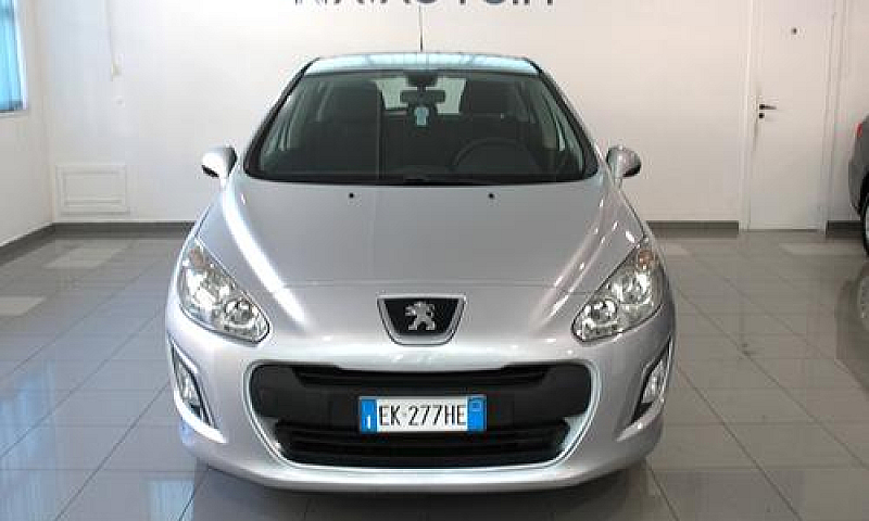 Peugeot 308 1.6 E-Hd...