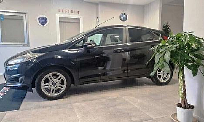 Ford Fiesta 1.5 Tdci...