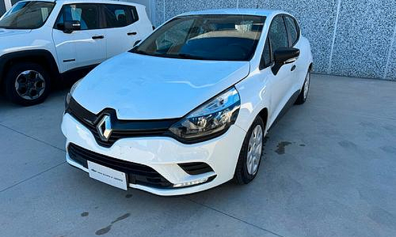 Renault Clio 1.5 Dci...