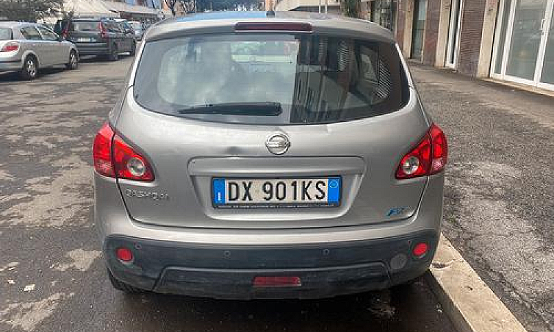 Vendo Qashqai...