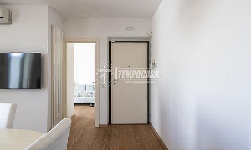 Duplex In Centro, Ri...
