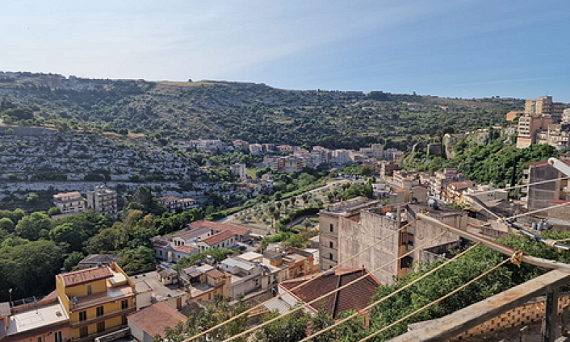 Appartamento A Modic...