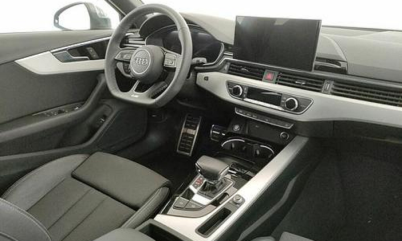 Audi A4 Avant 35 2.0...