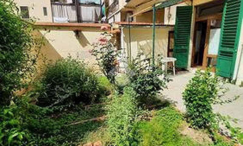 2 Locali A Firenze...