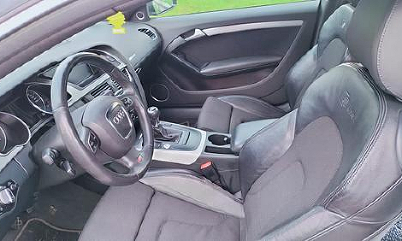 Audi A5...