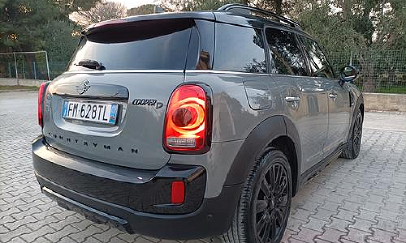 Mini Cooper Countrym...