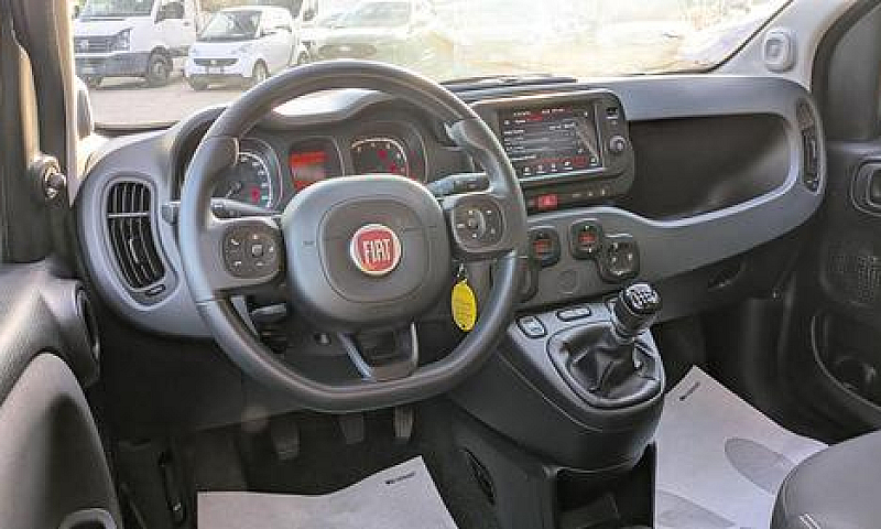 Fiat Panda Hybrid 1....