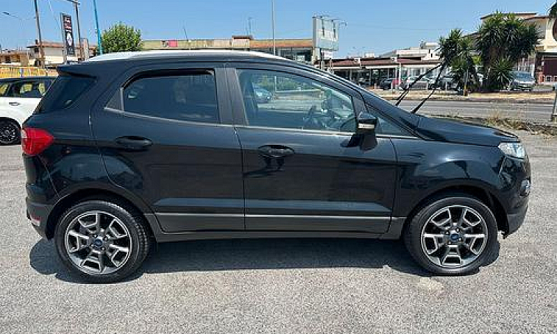 Ford Ecosport Titani...