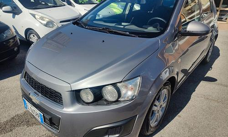 Chevrolet Aveo 1.2 8...