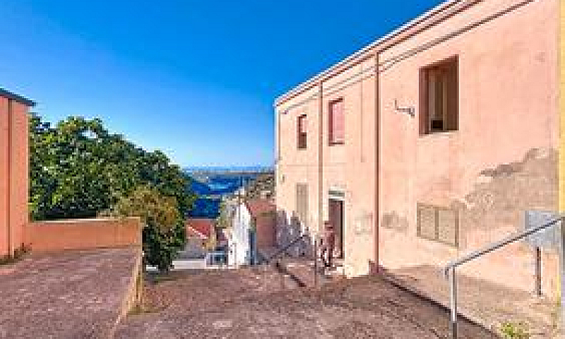 Casa Indipendente Co...