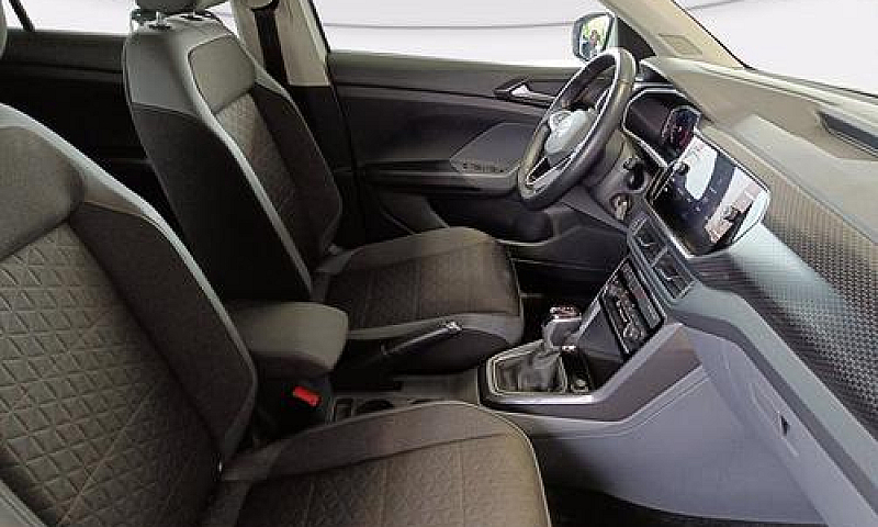 Volkswagen T-Cross 1...
