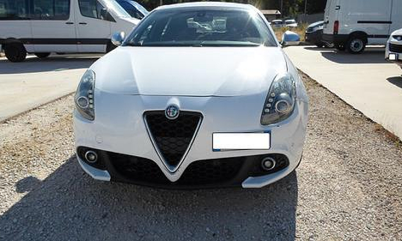 Alfa Romeo Giulietta...