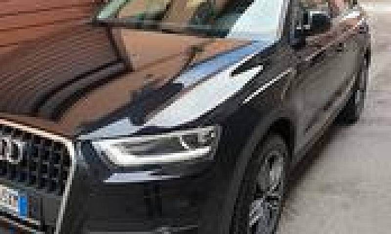 Audi Q3 ...