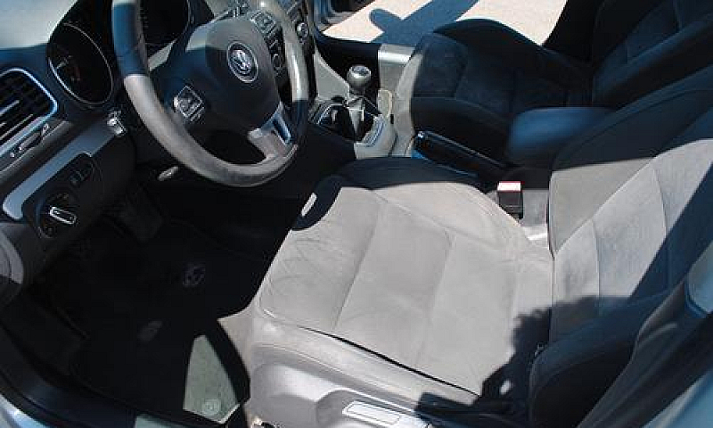 Volkswagen Golf 1.6 ...