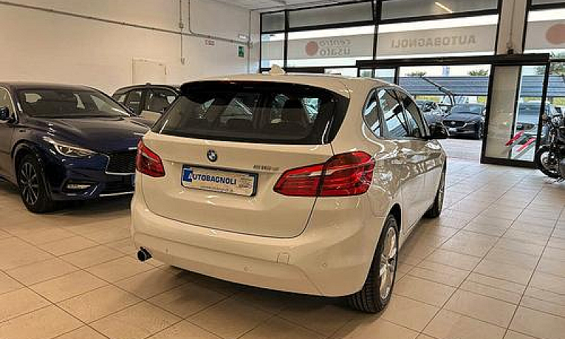 Bmw 216 D Active Tou...