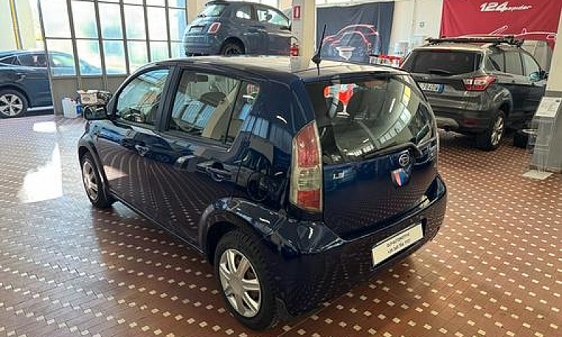 Daihatsu Sirion 1.3 ...