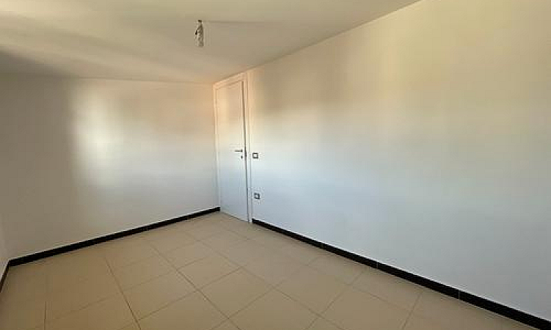 Duplex 4 Vani 100 Mq...