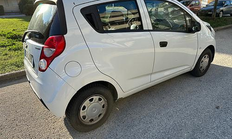 Chevrolet Spark 1.0 ...