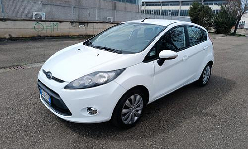 Ford Fiesta 1.2 Benz...