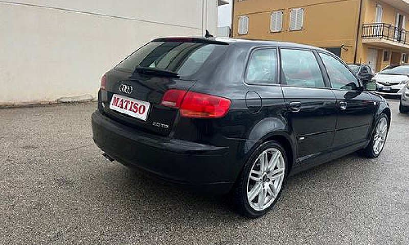 Audi A3 S-Line 2.0 D...