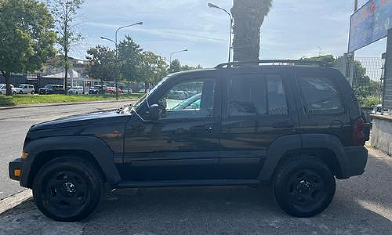 Jeep Cherokee 2.8 Cr...
