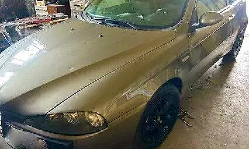 Alfa Romeo 147 1.6 1...