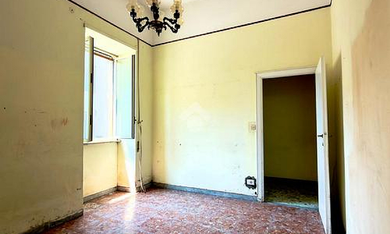 4 Locali A Campagnan...