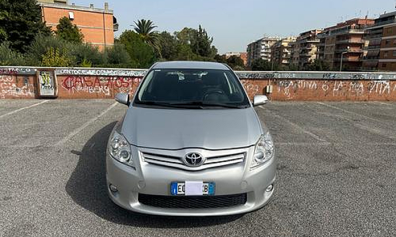 Toyota Auris 1.3 5P ...