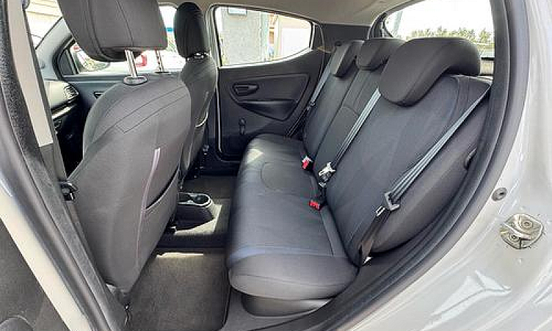 Lancia Ypsilon Gold ...