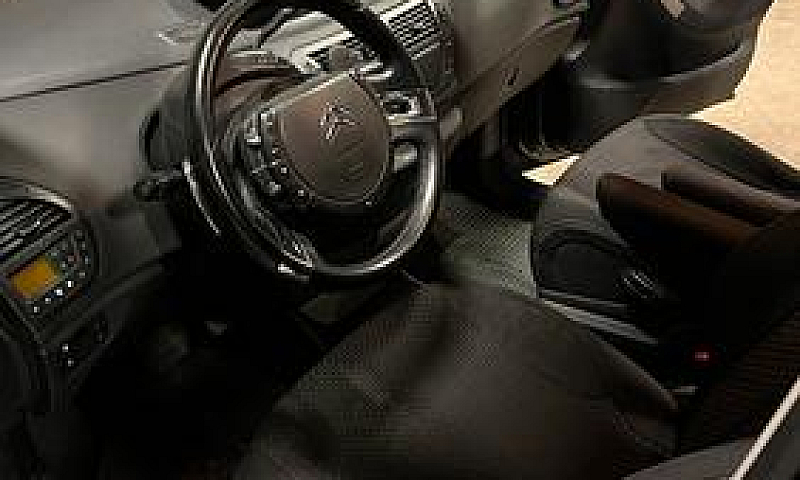 Citroen C4...