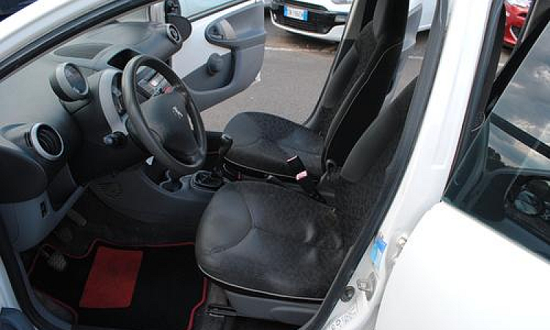 Peugeot 107 1.0 68 C...