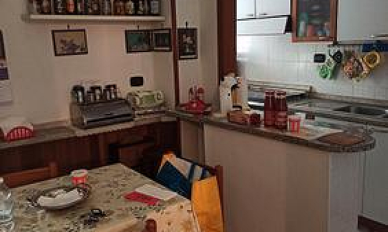 Appartamento Sito In...
