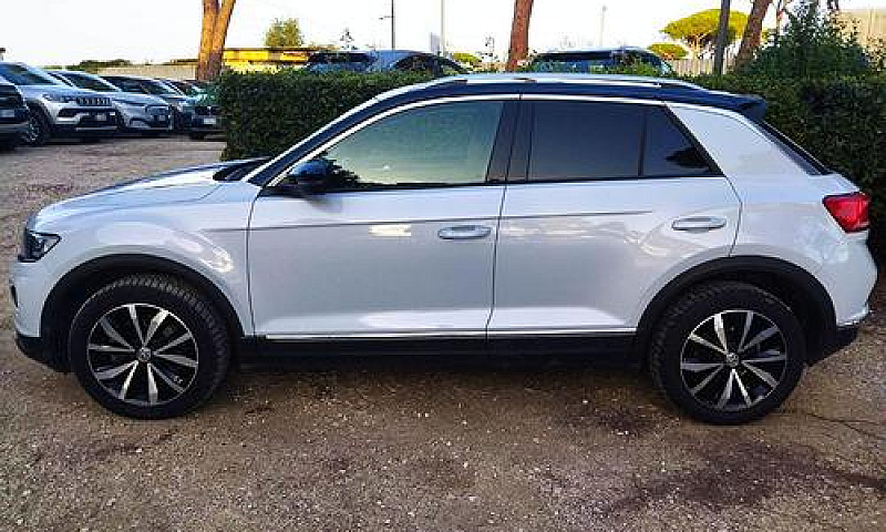 Volkswagen T-Roc 2.0...