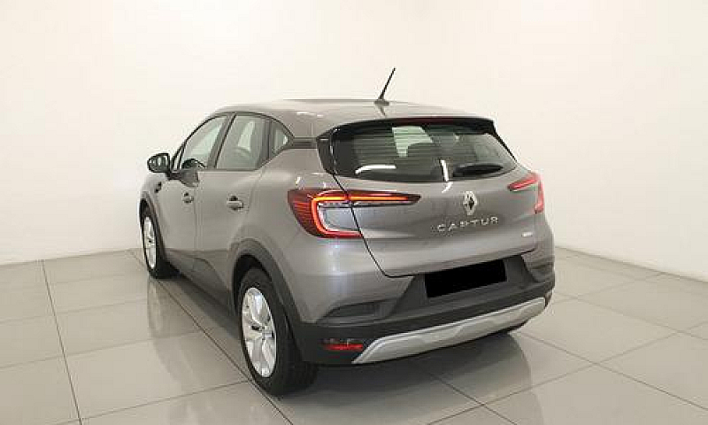 Renault Captur Hybri...