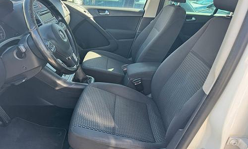 Vw Tiguan 2.0 Tdi - ...