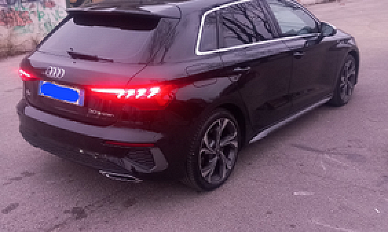 Audi A3...