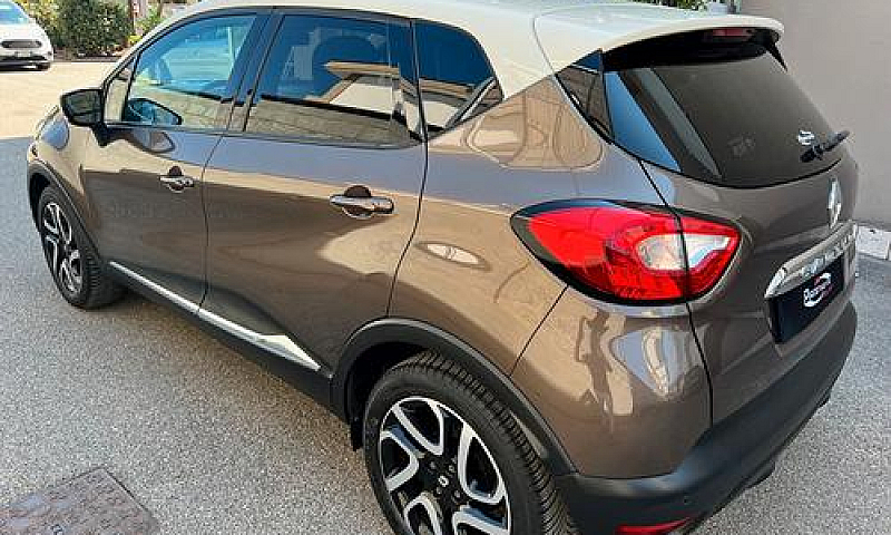 Renault Captur 1.5 D...